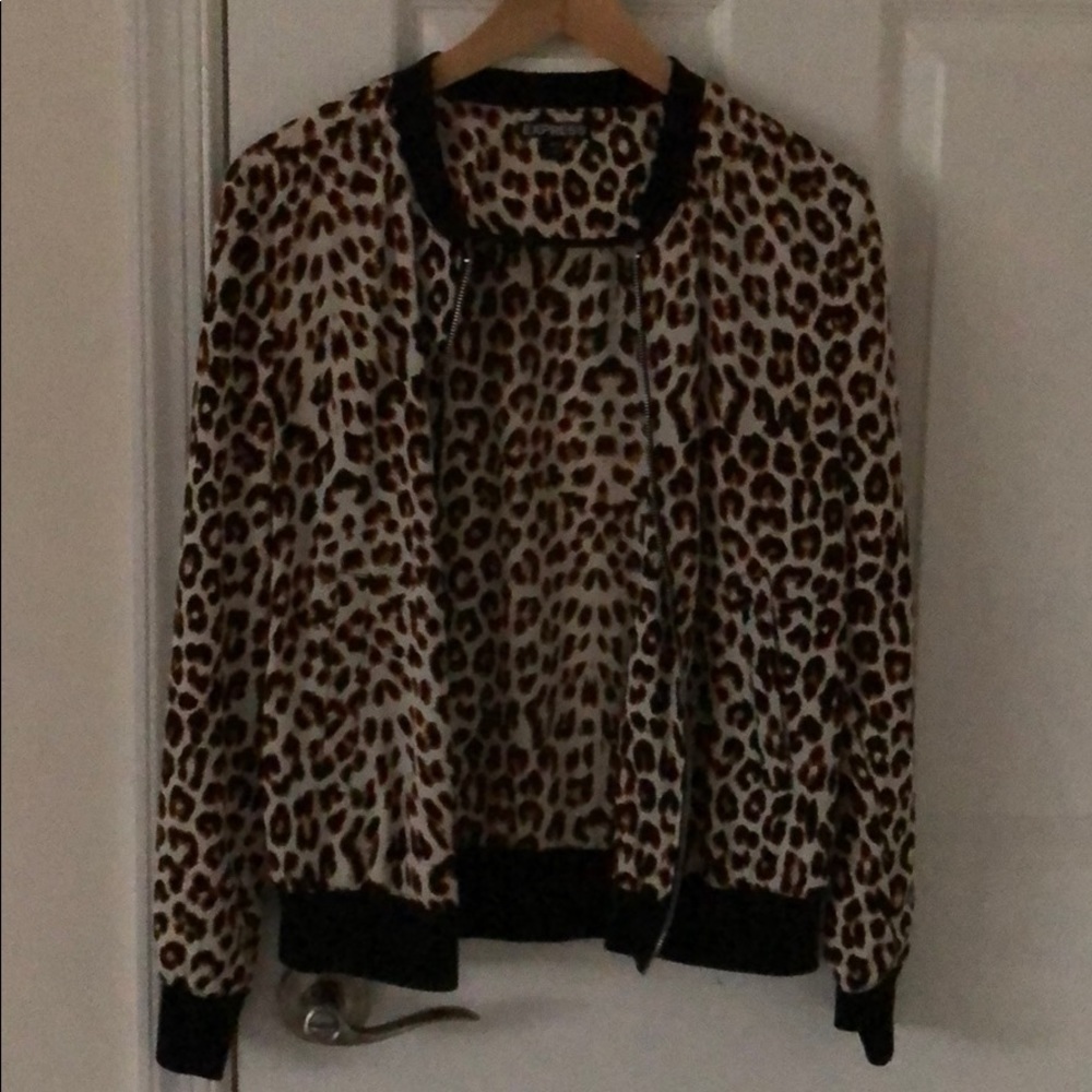 EXPRESS Jacket - Picture 2 of 3